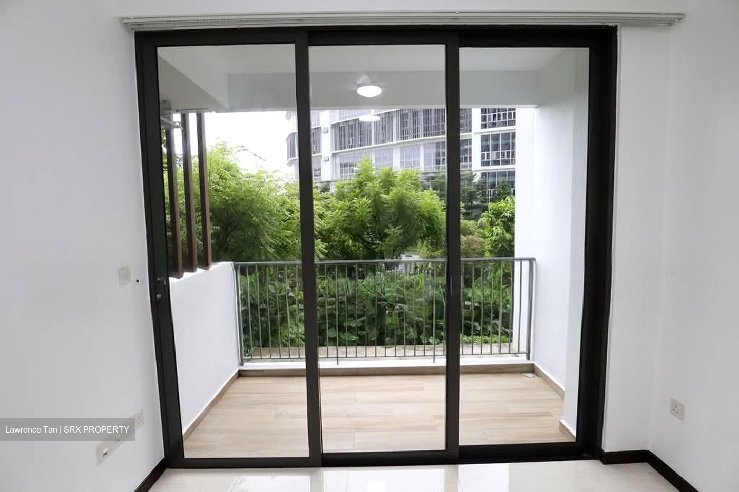 Sims Urban Oasis (D14), Condominium #556955061
